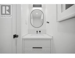 10a Holmstead Avenue, Toronto, ON M4B1T1 Photo 19