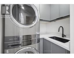 10a Holmstead Avenue, Toronto, ON M4B1T1 Photo 38