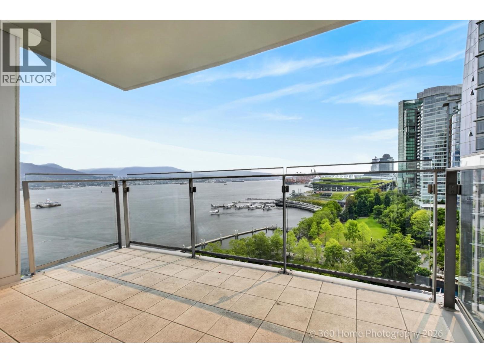 3 Bed, 3 Bath House for Sale in Vancouver – 1402 1281 W CORDOVA STREET, Vancouver – MLS# R3152766 - Image 3