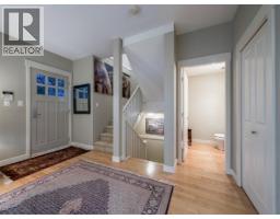 2982 Chesterfield Avenue, North Vancouver, BC V7N3M6 Photo 10