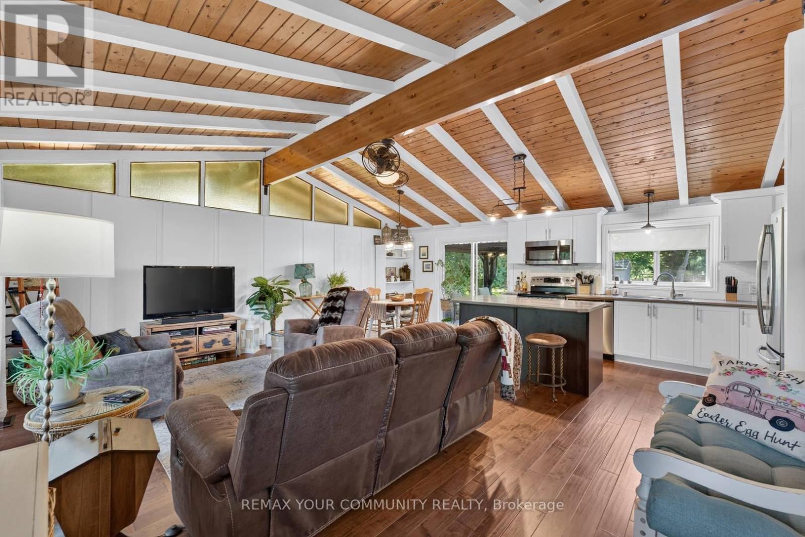 943 BLACKWOODS AVENUE - Image 5
