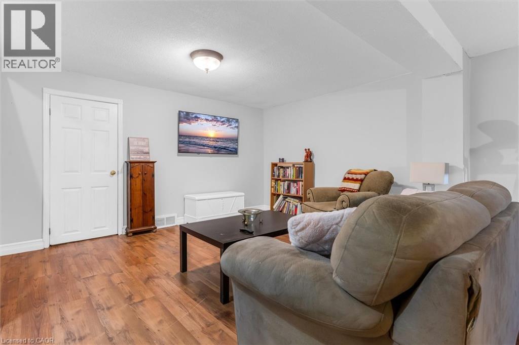 #97 77 LINWELL Road - 25