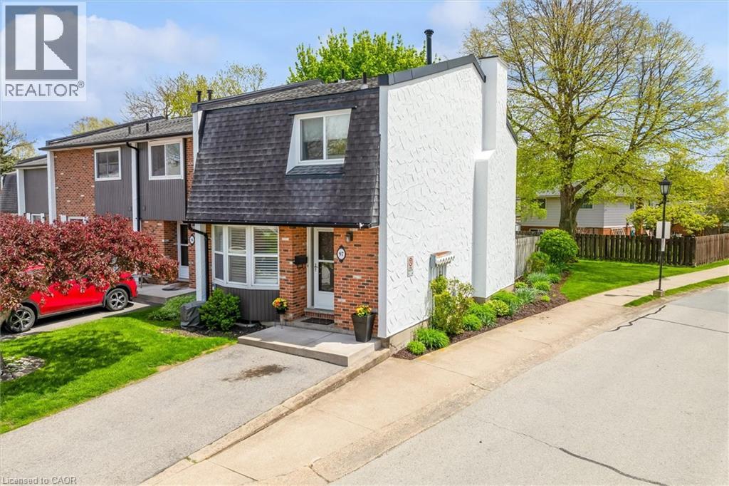 #97 77 LINWELL Road - 40