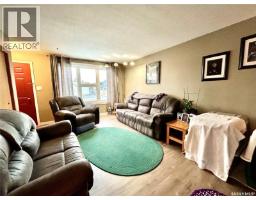 404 5th Street N, Nipawin, SK S0E1E0 Photo 17