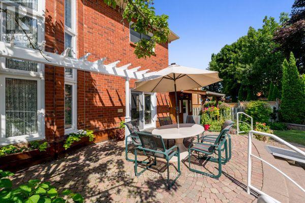 3 STONEGATE DRIVE - 9