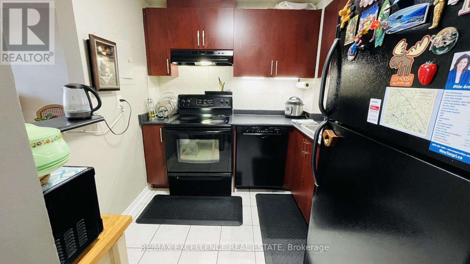 #912 6720 GLEN ERIN DRIVE - 10