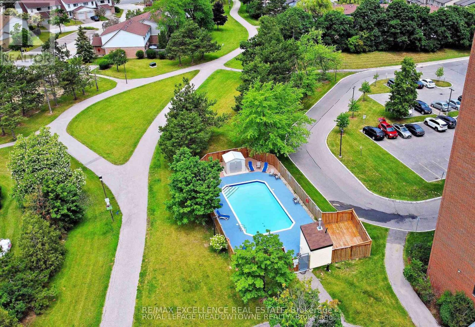 #912 6720 GLEN ERIN DRIVE - 24