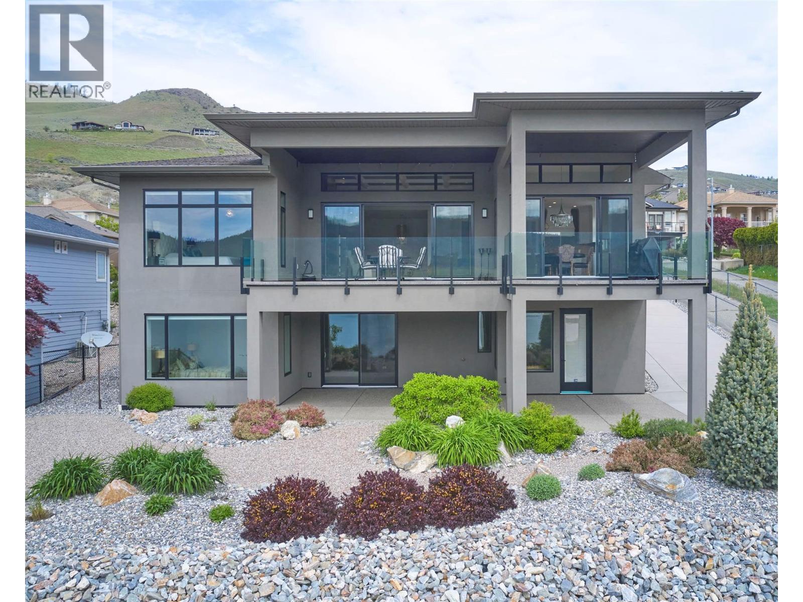 7091 Jasper Drive, Vernon — photo 3