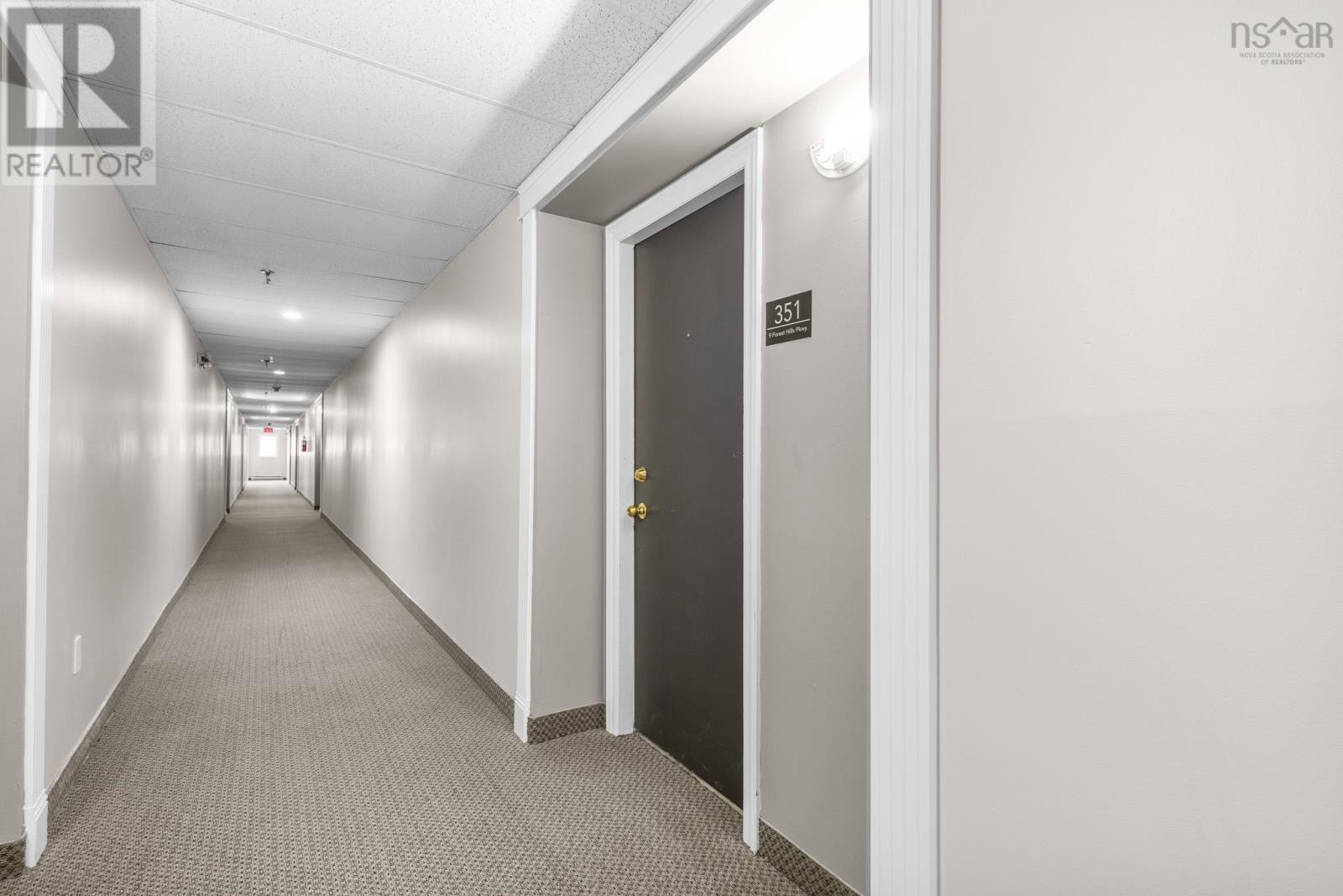 #351 9 Forest Hills Parkway - 31