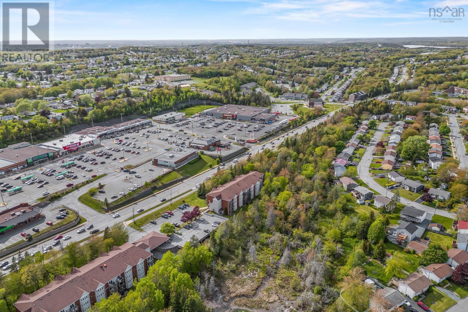 #351 9 Forest Hills Parkway - 37