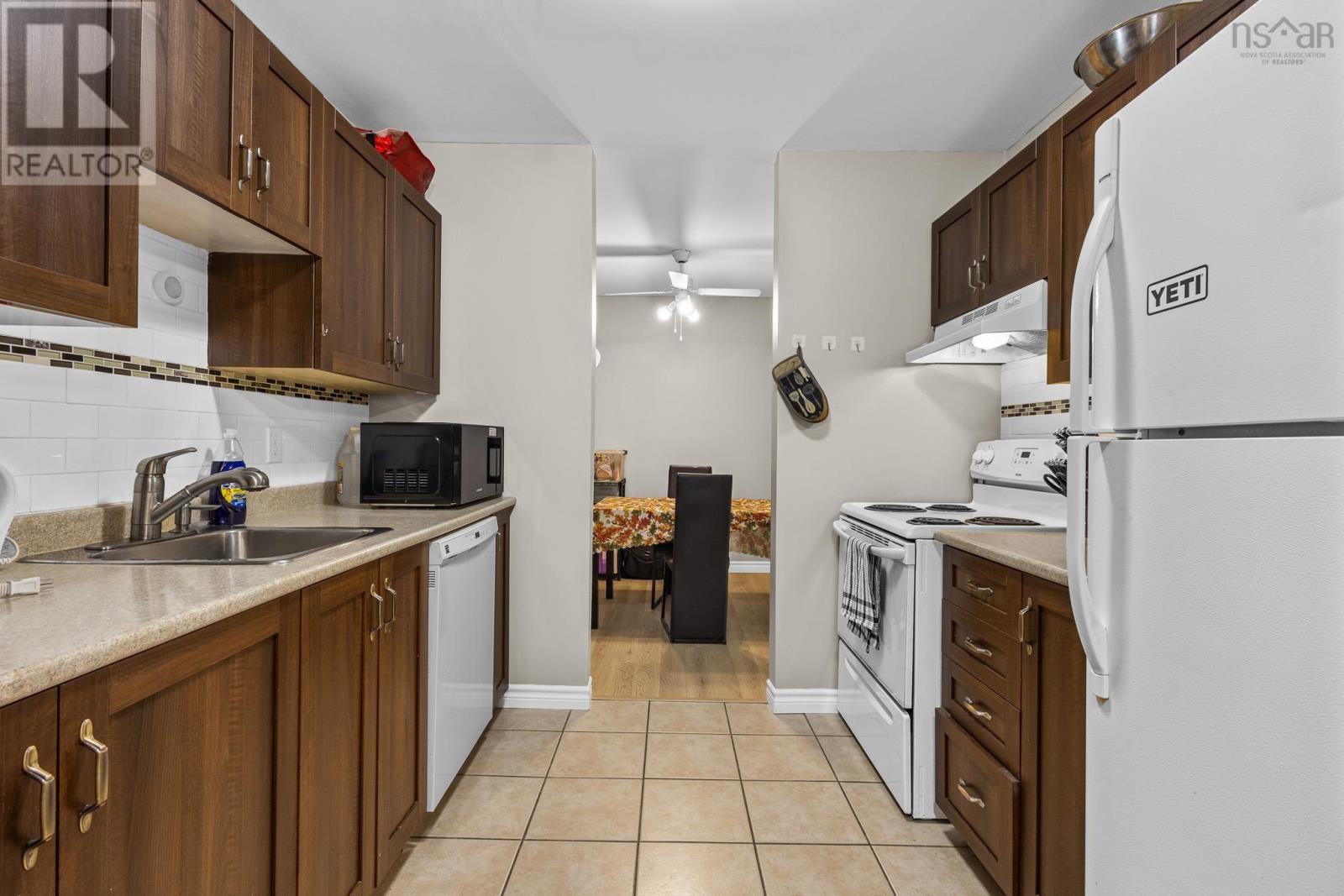#351 9 Forest Hills Parkway - 4
