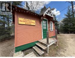 801 Lakeview Drive, Prince Albert National Park, SK S0J2Y0 Photo 21