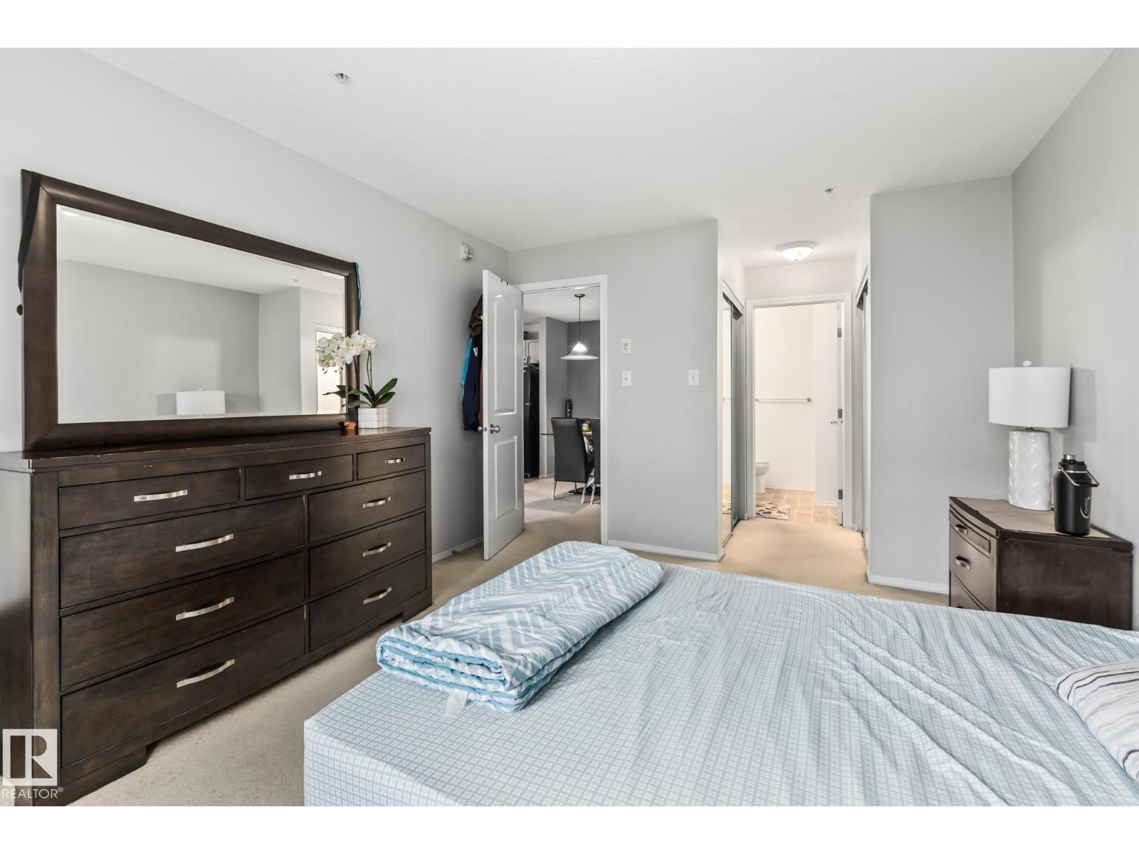 #132 50 Woodsmere Close - 18