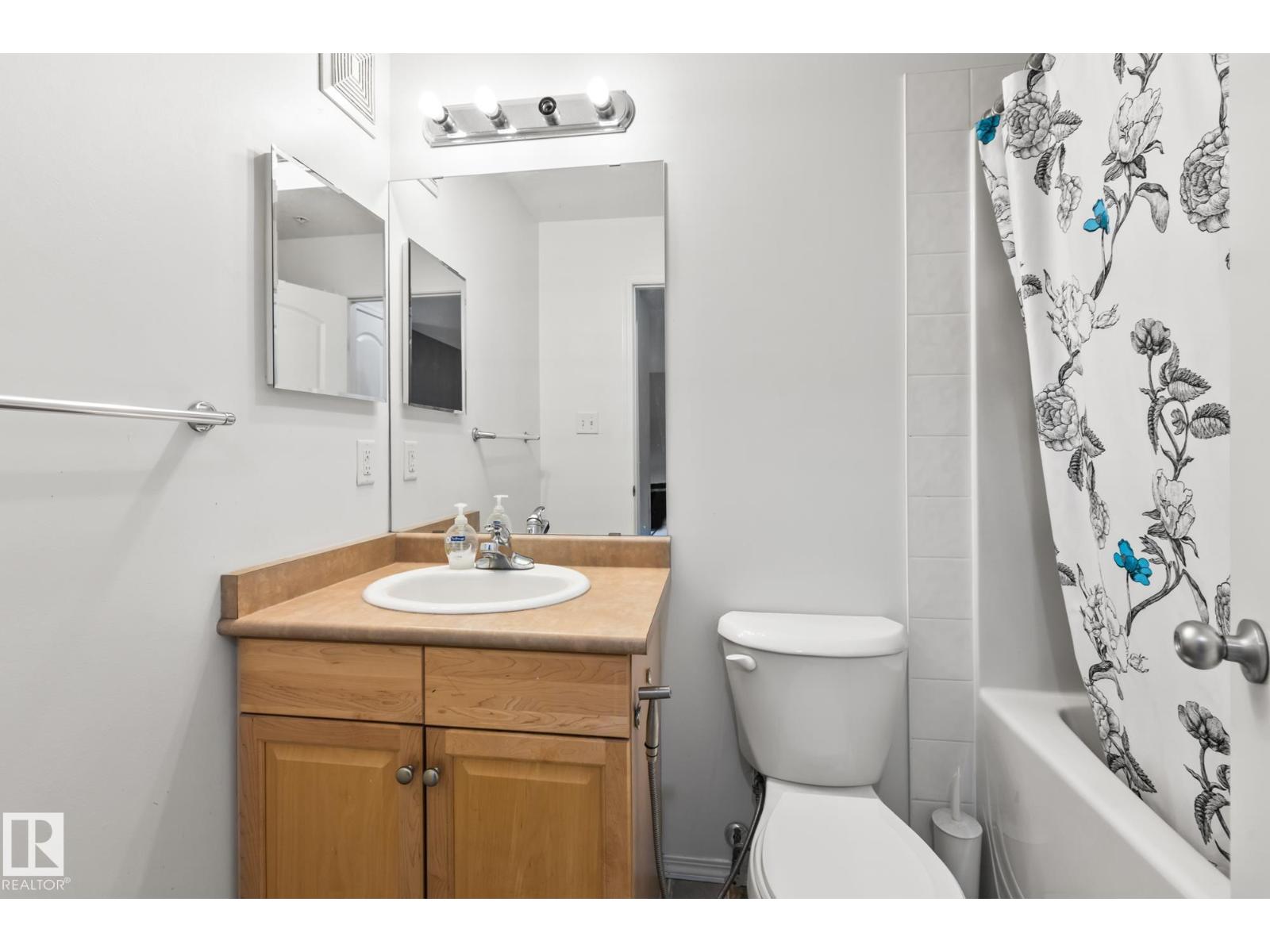 #132 50 Woodsmere Close - 22
