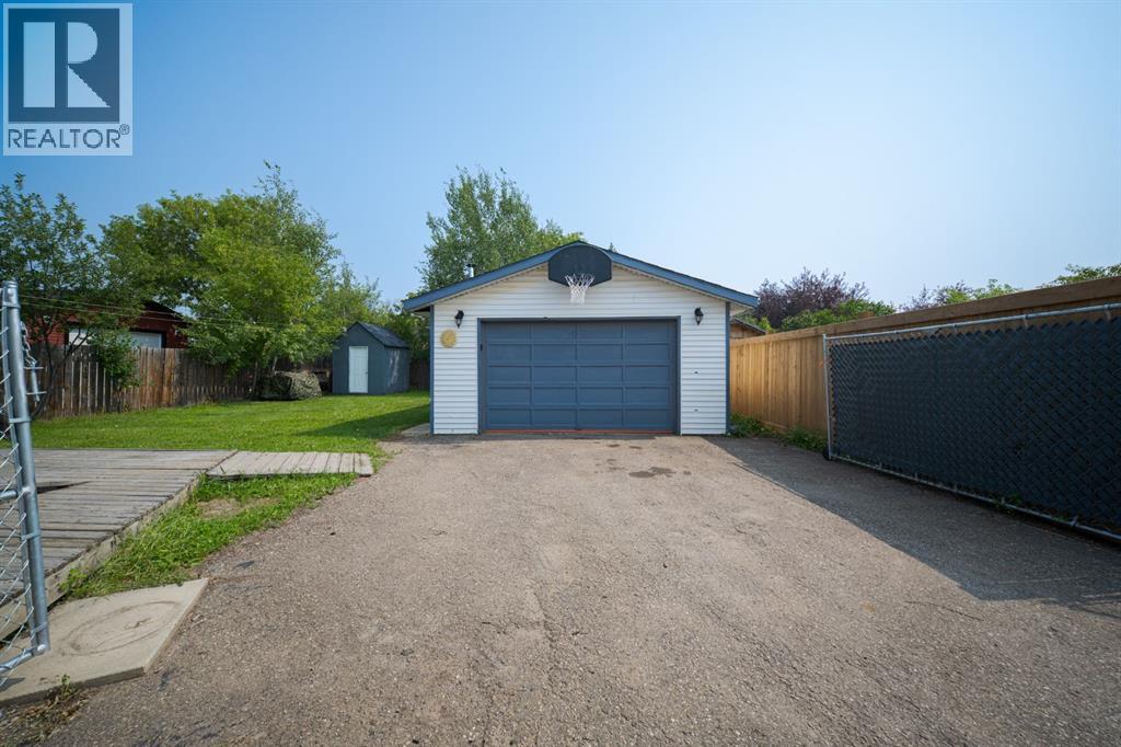 157 Torrie Crescent - Image 3