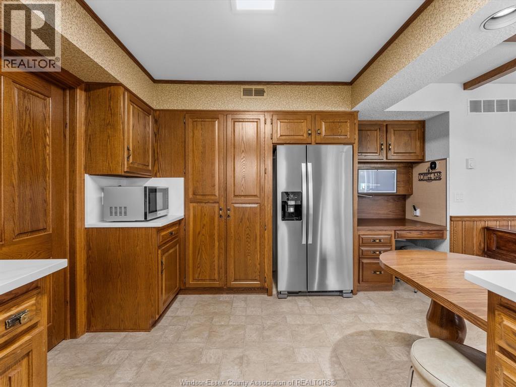 106 KAEL CRESCENT - 18