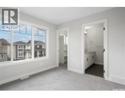 2960 Green Turtle Road, Regina, SK S4V4G4 Photo 25