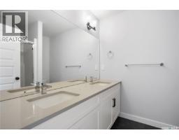2960 Green Turtle Road, Regina, SK S4V4G4 Photo 27