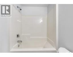 2960 Green Turtle Road, Regina, SK S4V4G4 Photo 32