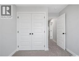 2960 Green Turtle Road, Regina, SK S4V4G4 Photo 35