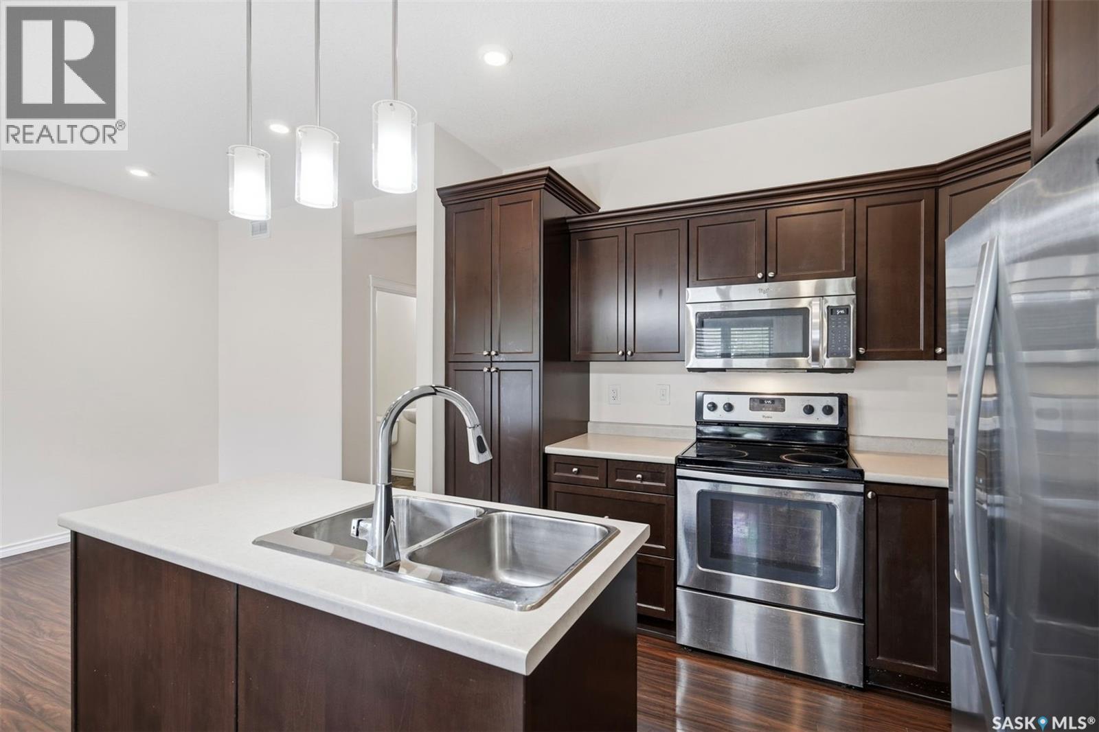 #2 115 Veltkamp CRESCENT - 15