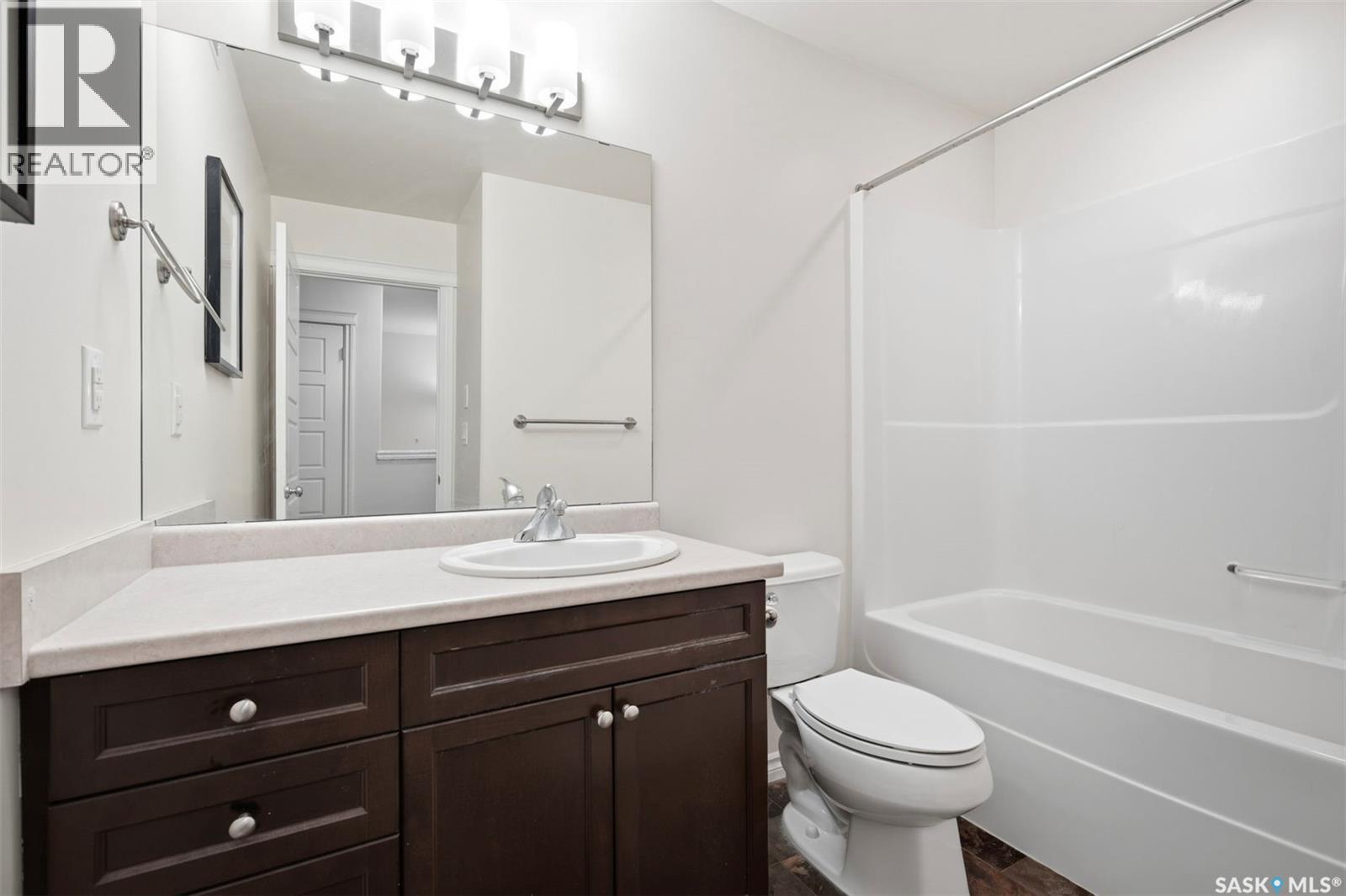 #2 115 Veltkamp CRESCENT - 23