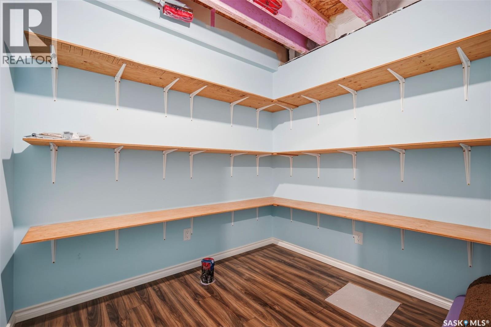 #2 115 Veltkamp CRESCENT - 29