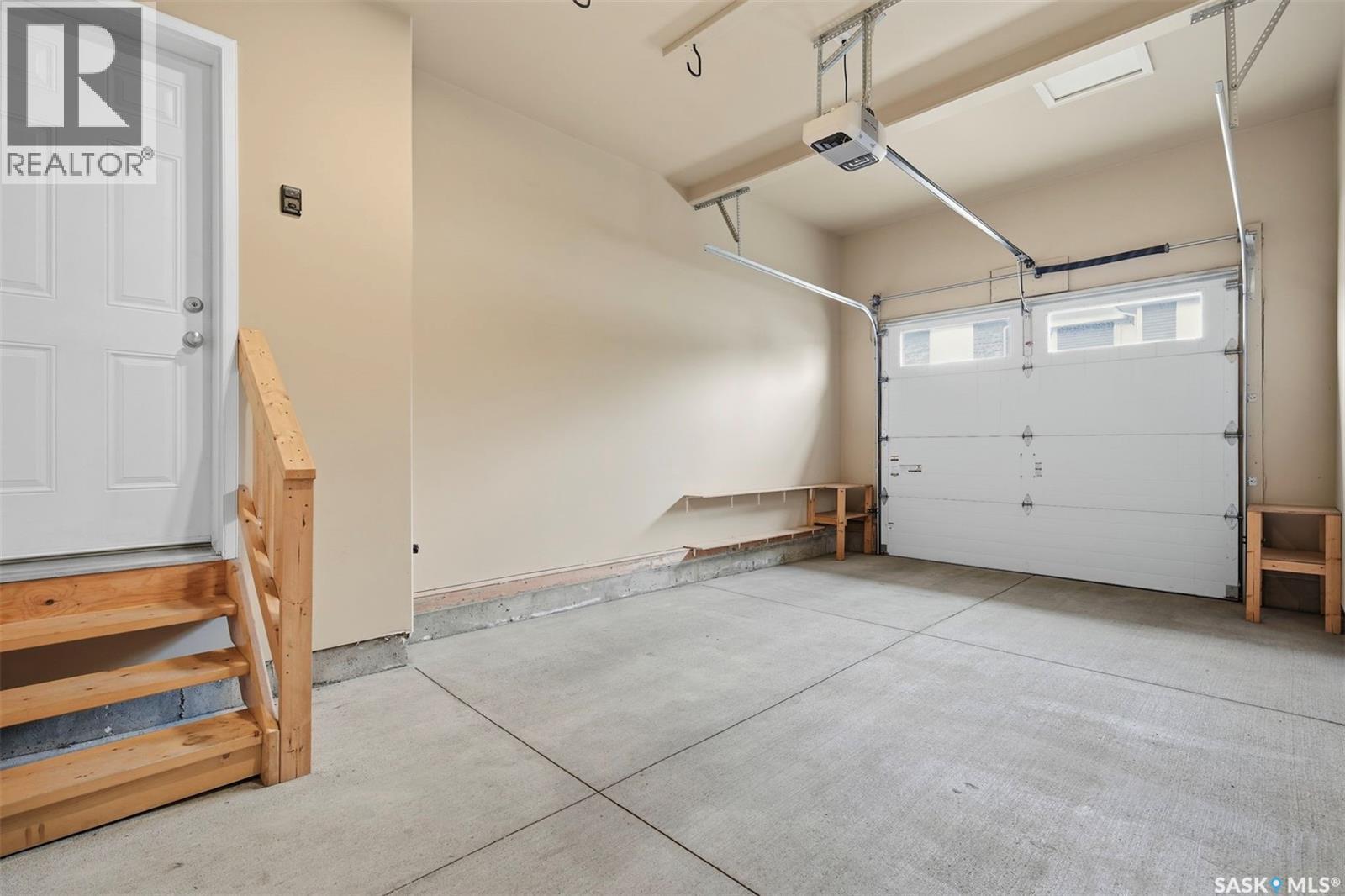 #2 115 Veltkamp CRESCENT - Image 31