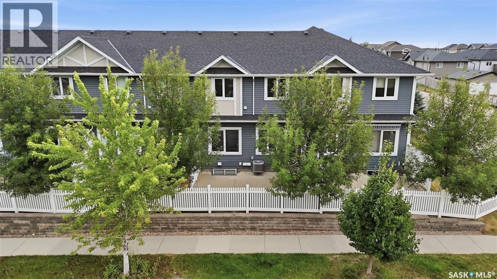 #2 115 Veltkamp CRESCENT - 34