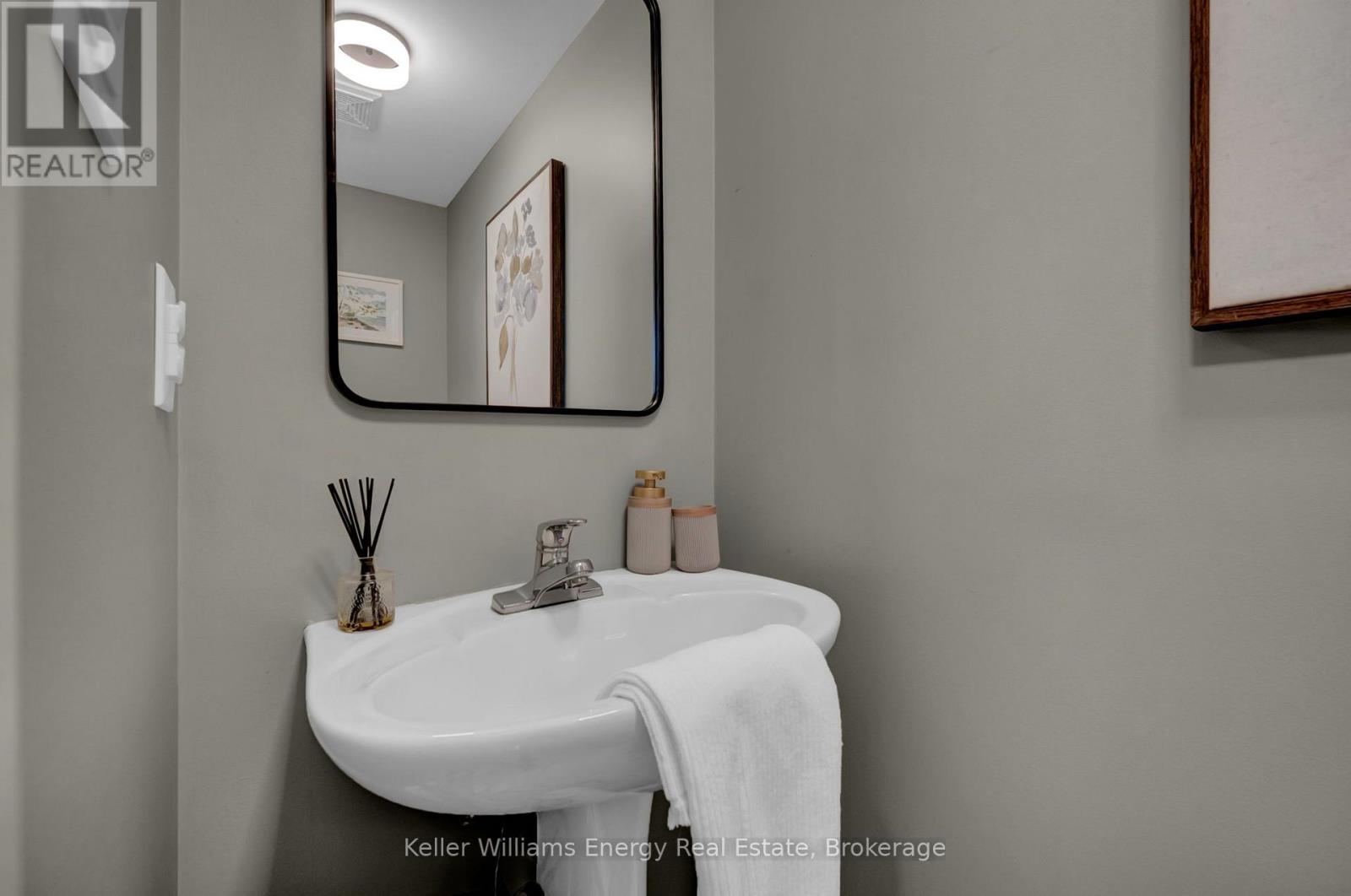 Thumbnail 24