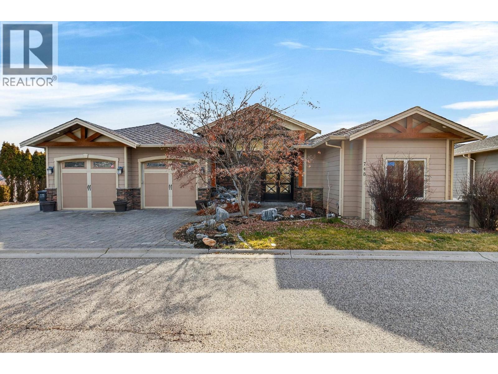  748 Traditions Crescent, Kelowna