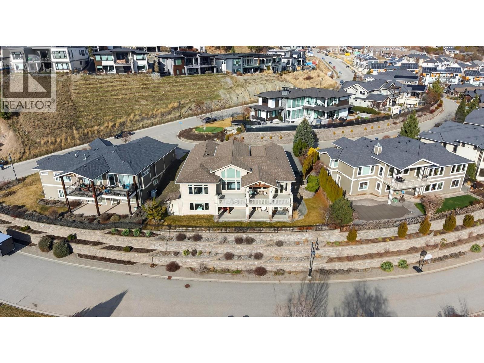  748 Traditions Crescent, Kelowna