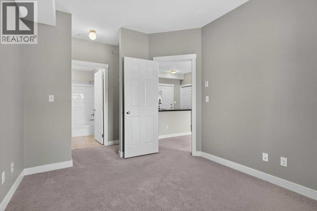 #210 3950 46 Avenue NW - 28