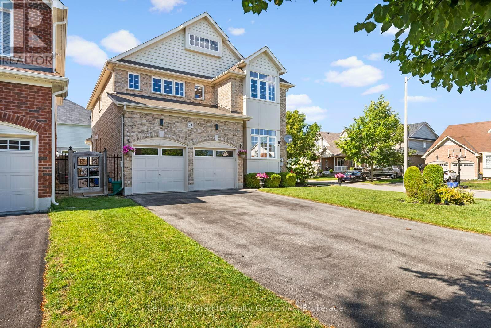 94 HOCKLEY AVENUE - 1