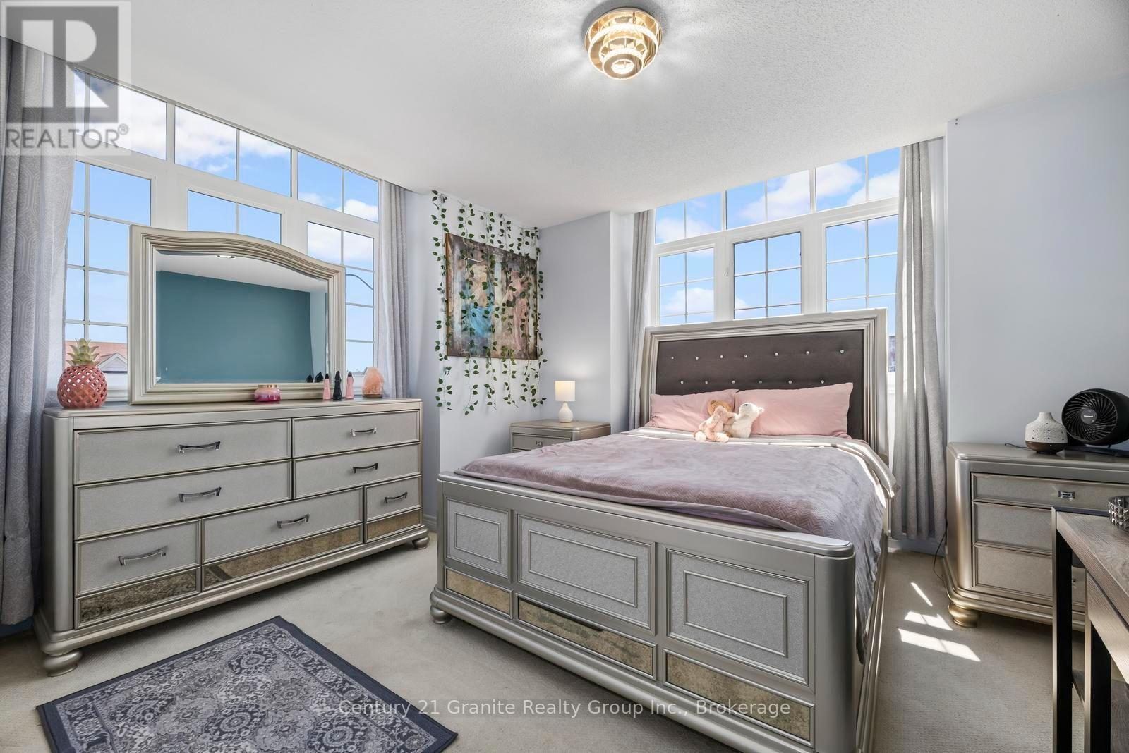 94 HOCKLEY AVENUE - Image 27