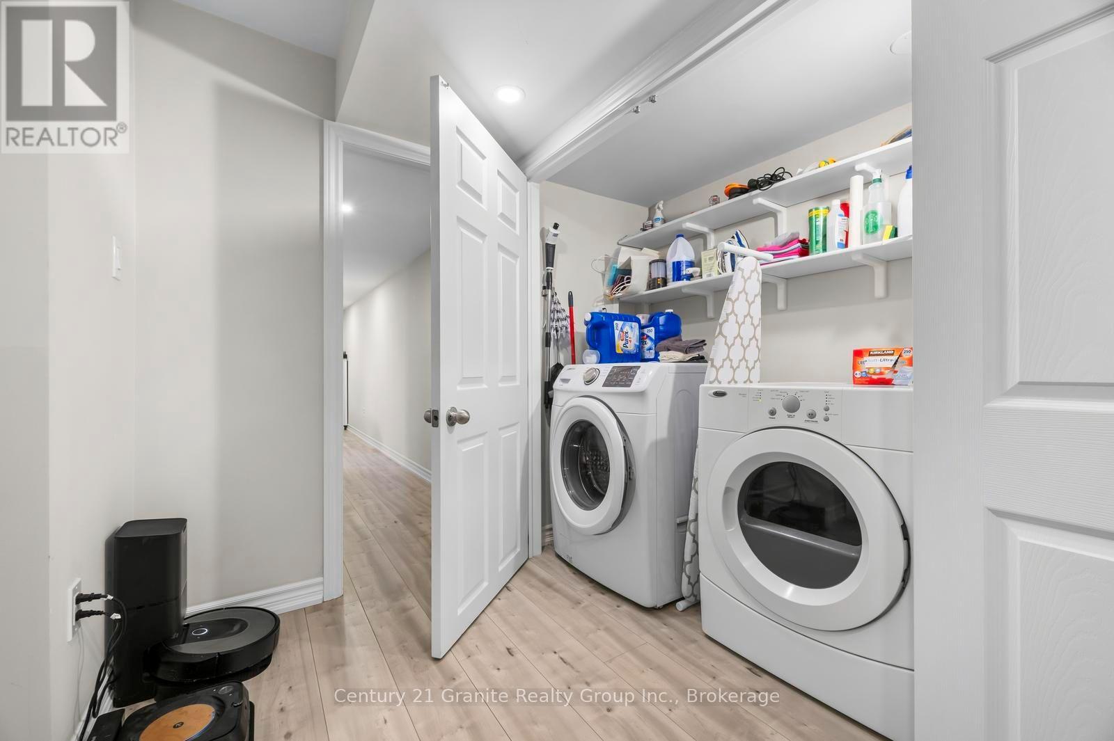 94 HOCKLEY AVENUE - Image 38