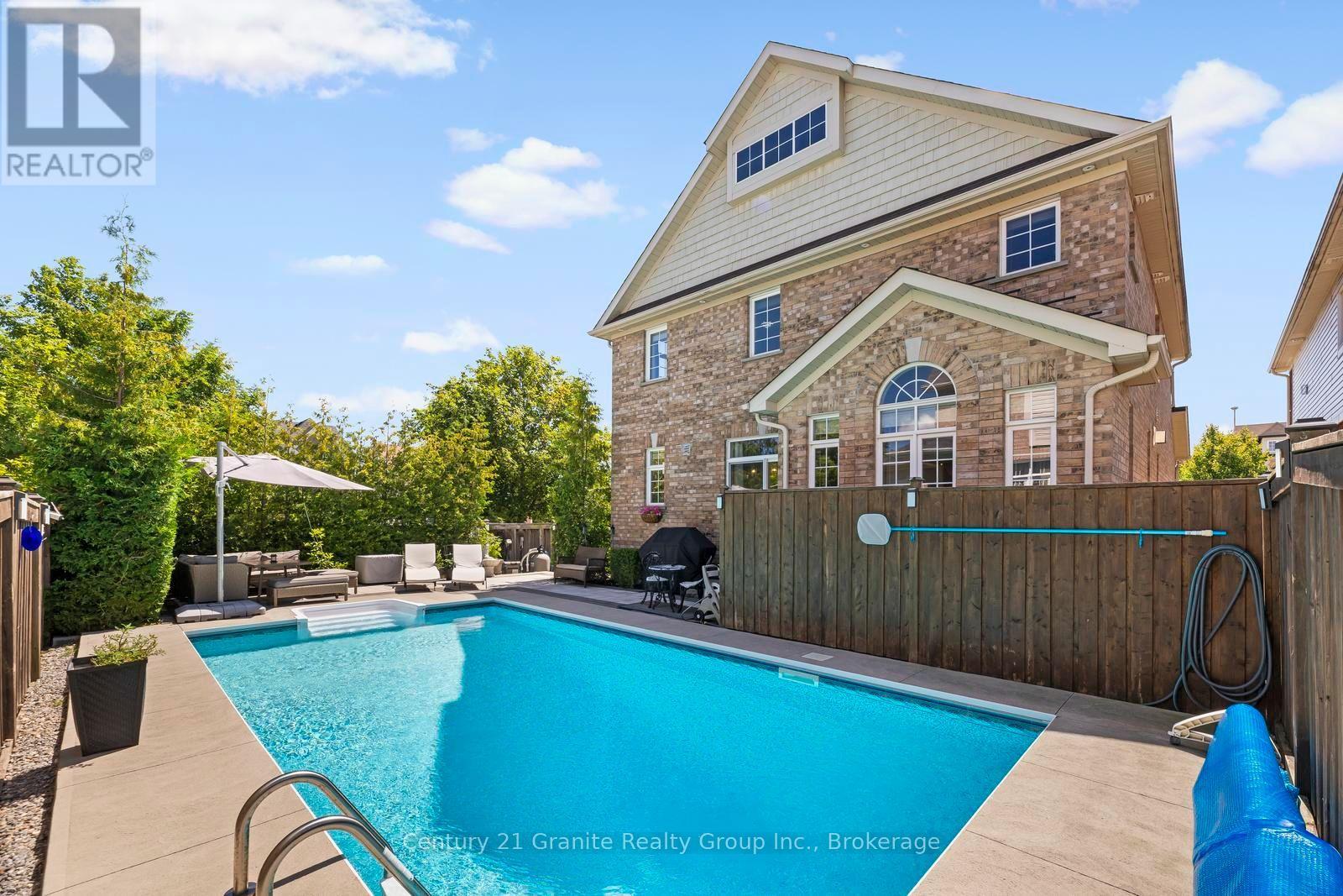94 HOCKLEY AVENUE - 49