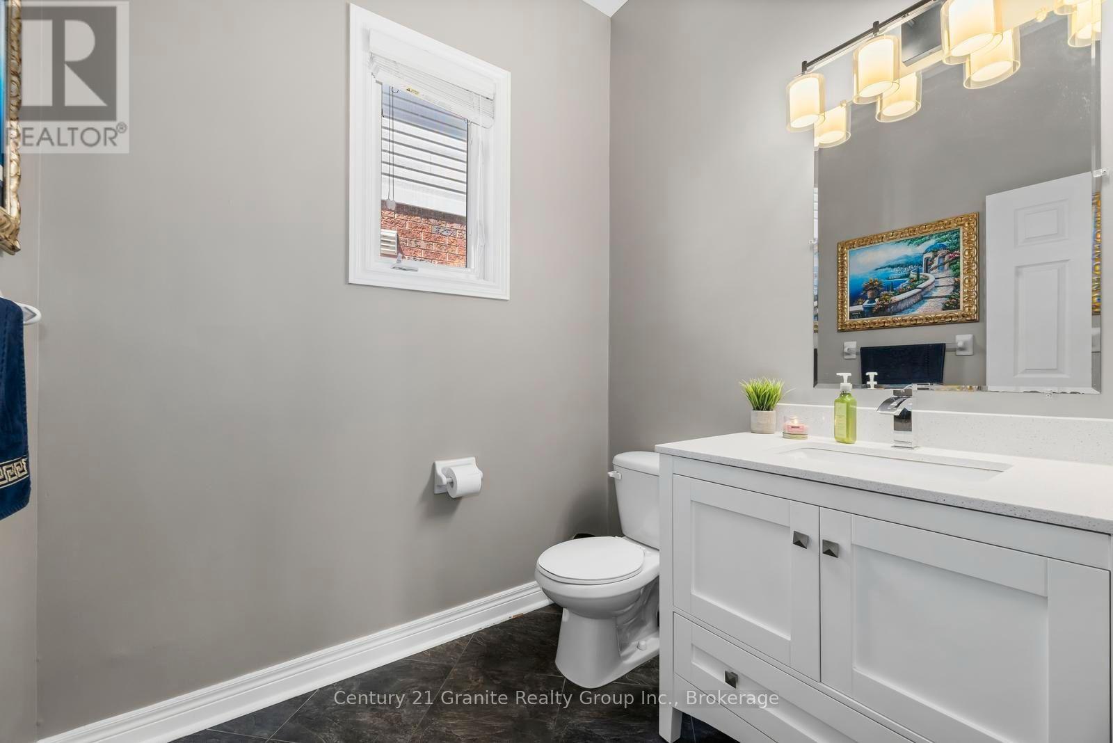 94 HOCKLEY AVENUE - Image 8