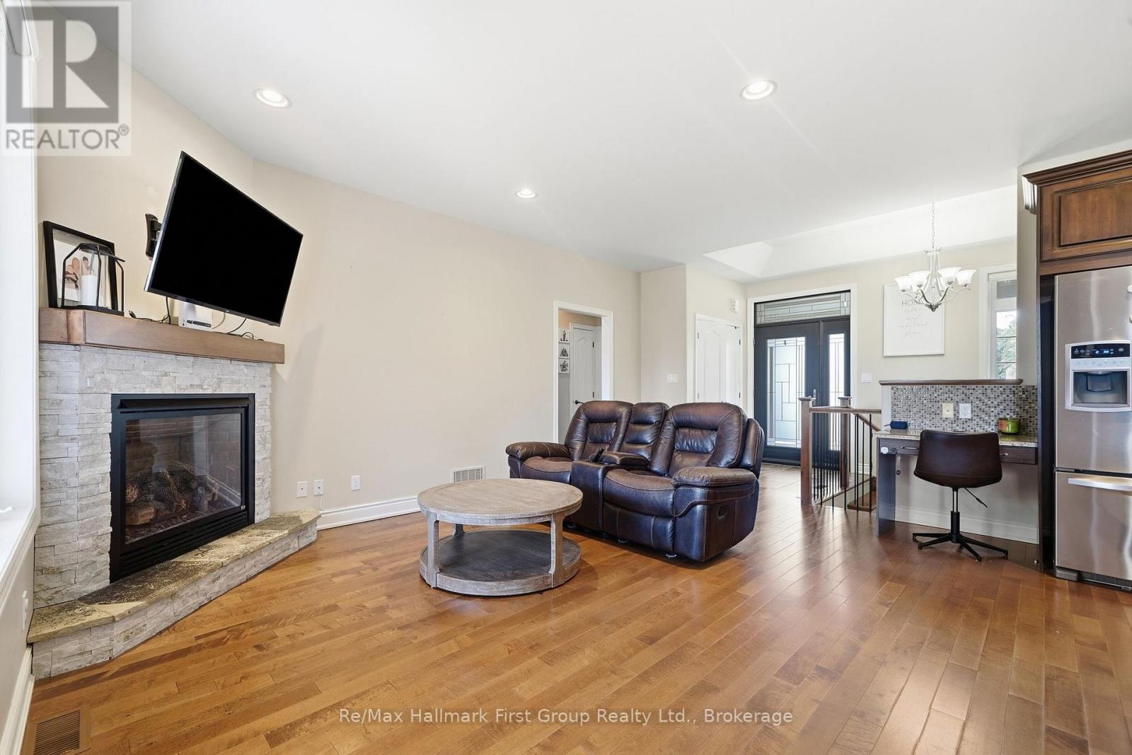 113 PINNACLE STREET - 7