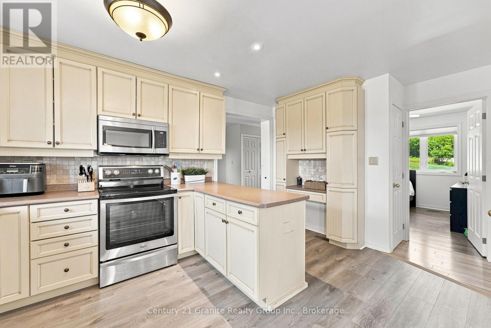 443 HOLLAND LAKE ROAD - Image 25