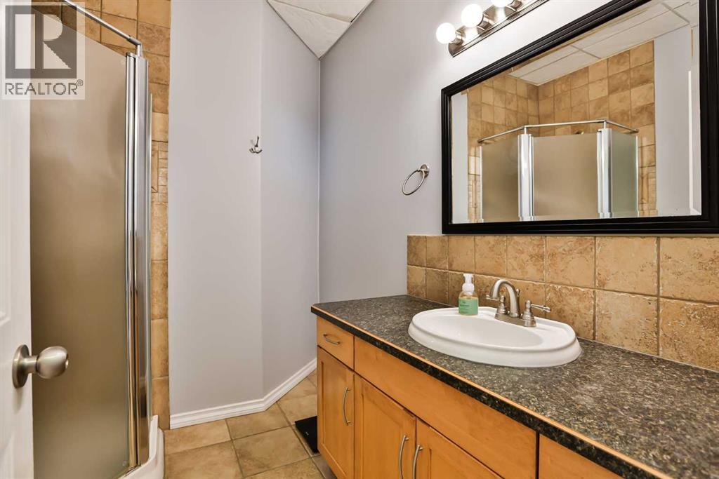 406 Meadow Lark Drive - Image 27