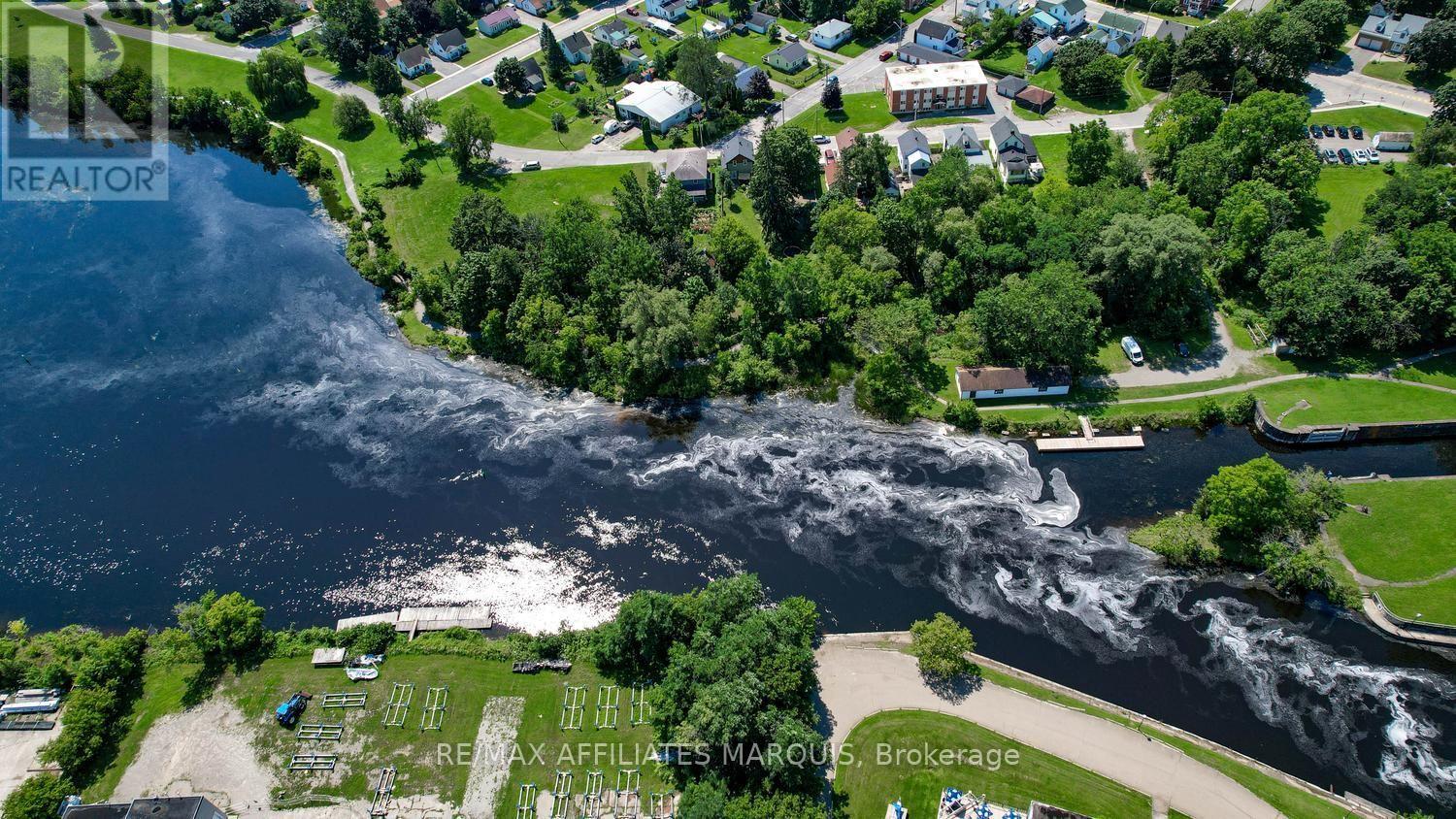 20 RIVER STREET - Image 31