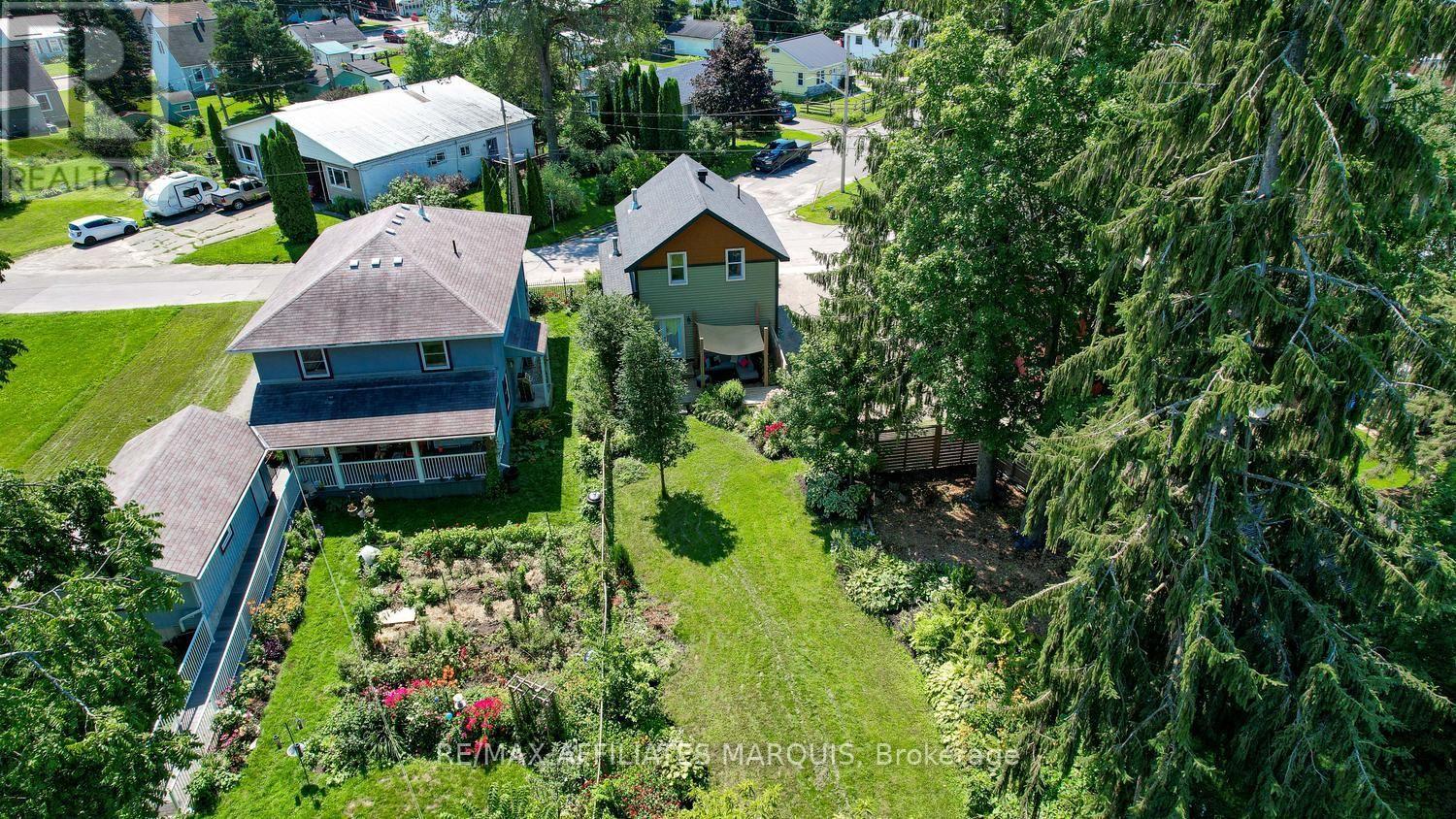 20 RIVER STREET - Image 33