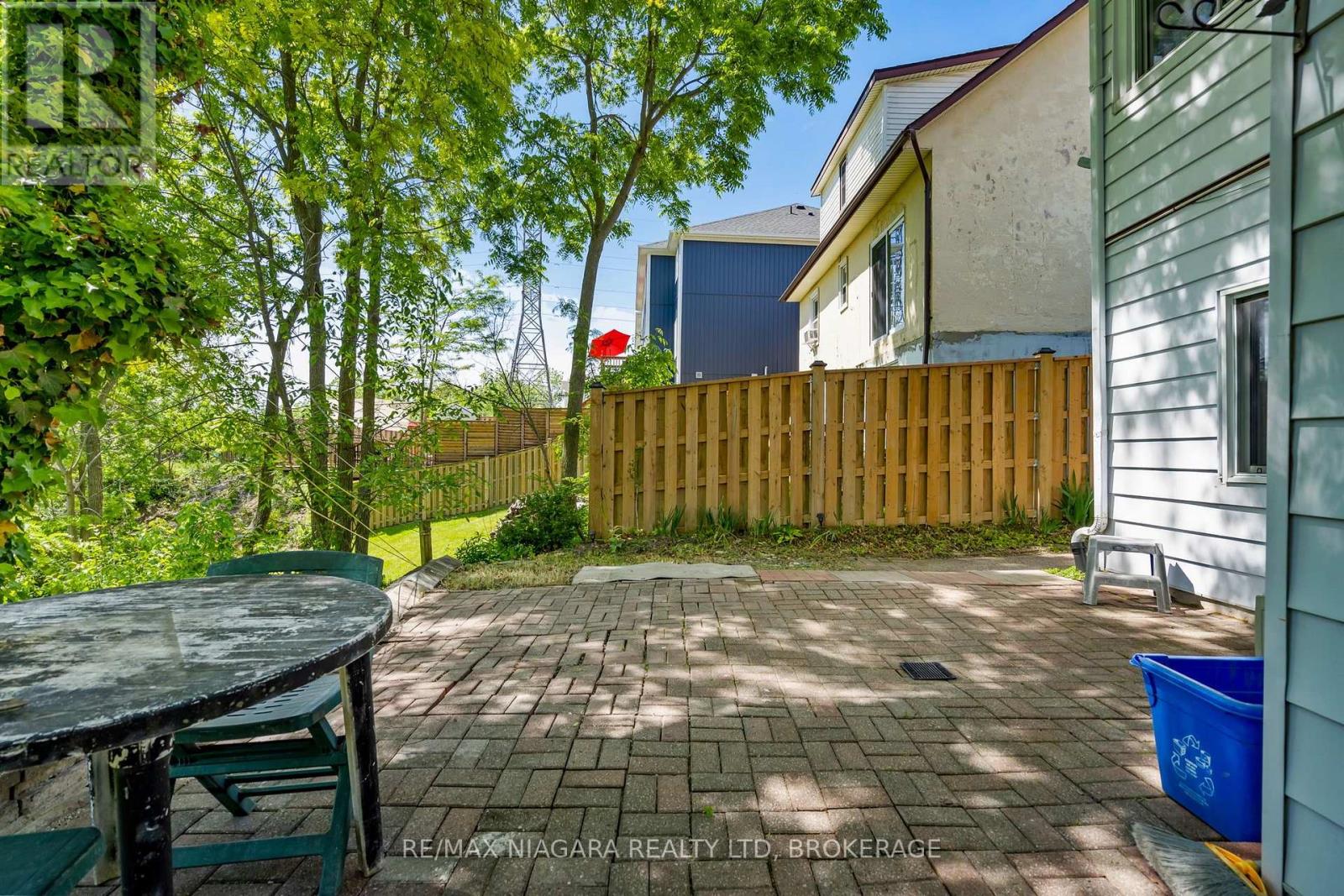 73 HILLVIEW ROAD - Image 26