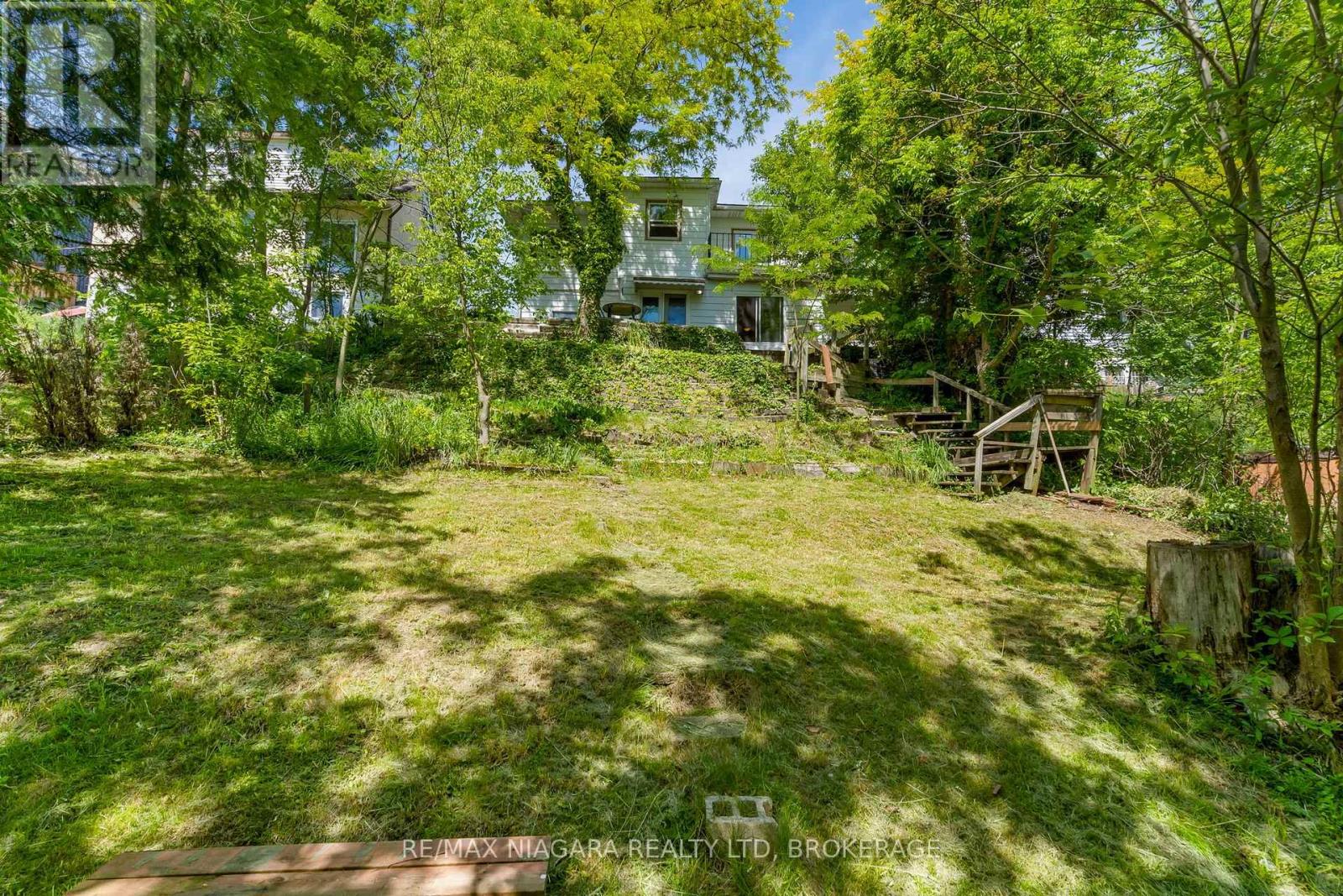 73 HILLVIEW ROAD - Image 32
