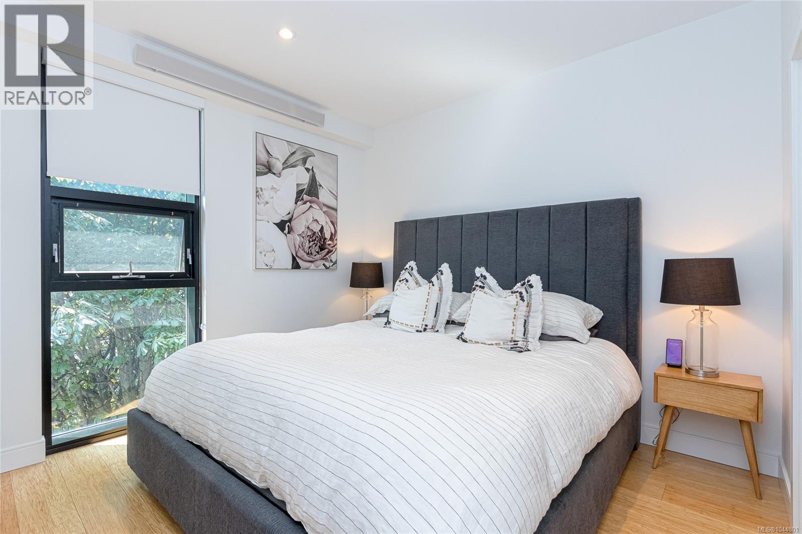 S404 1411 Cook Street, Victoria