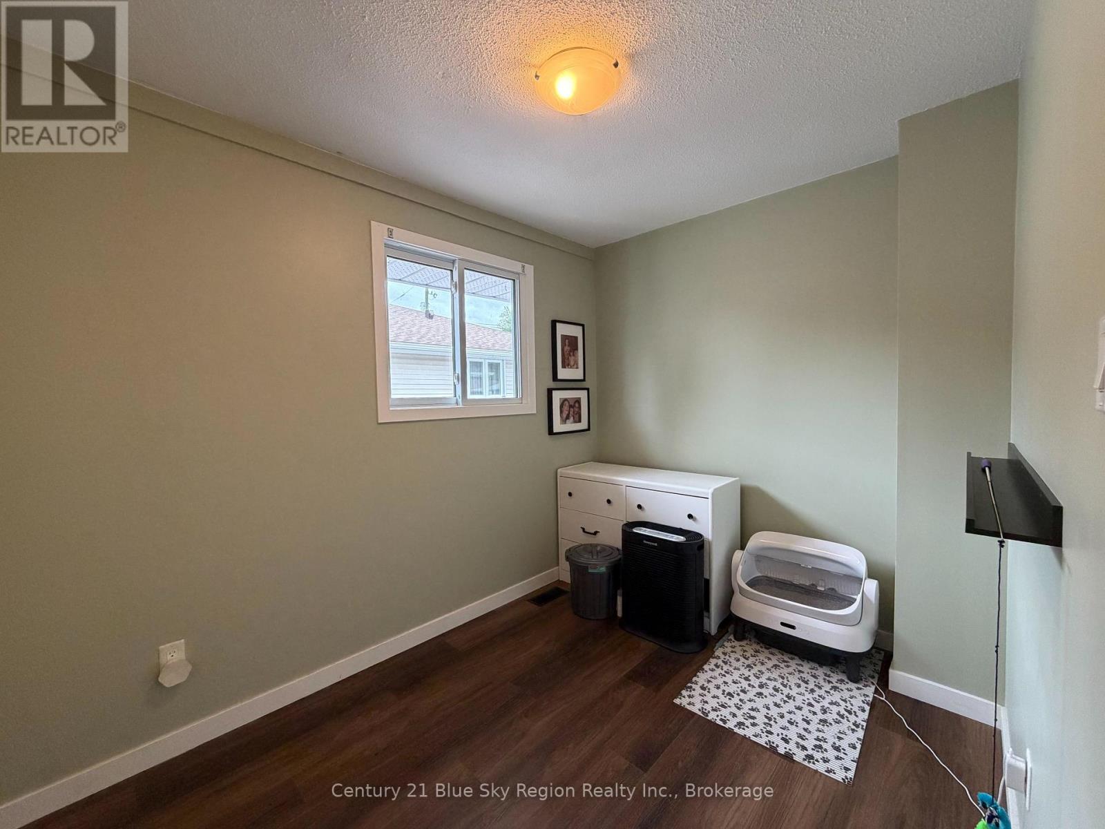 40 CHARLTON CRESCENT - Image 11