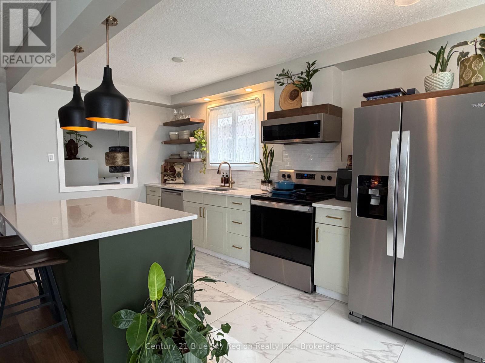 40 CHARLTON CRESCENT - 5