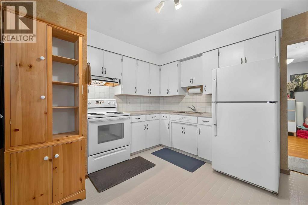 14 Rosetree Crescent NW - Image 31