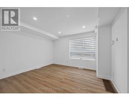 R - Garden - 221 Churchill Avenue, Toronto, ON M2N1X6 Photo 40